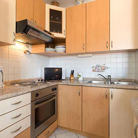 In - Insel Krk 40436 * באסקה